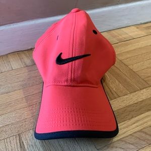 Nike Unisex Athletic Golf Hat